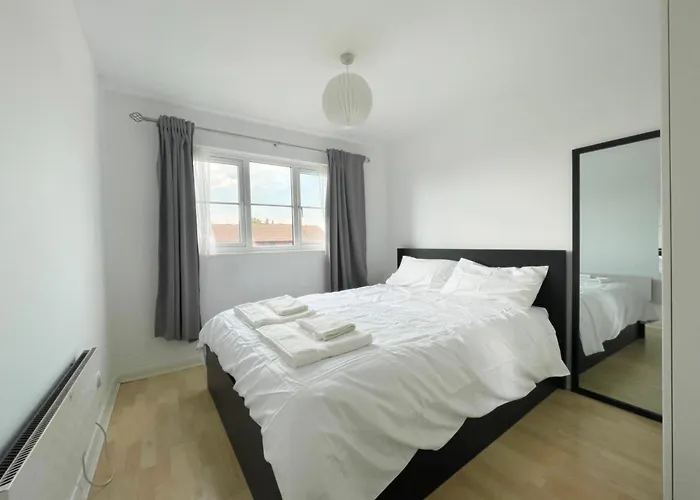Colliers Wood 1 Bed South London Short Stay